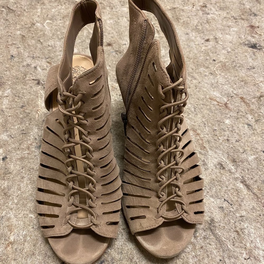 Vince Camuto Caged Heeled Sandals 7W